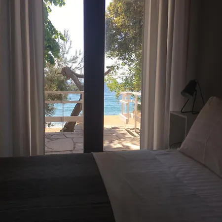 Secret Bay PalaiónTsiflíkion