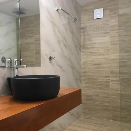 Secret Bay Apartment *